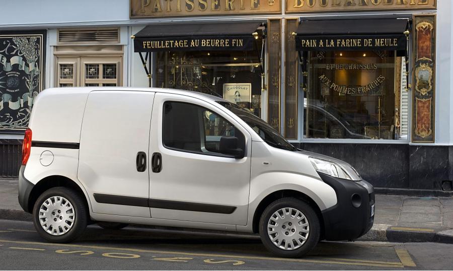  Peugeot Bipper 2008 года  (фото 82 из 93)
